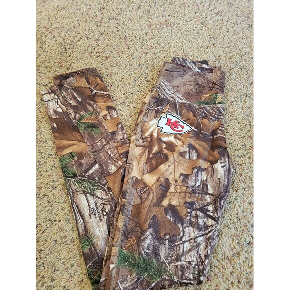 New Junior's XS Kansas City Chiefs Camo Leggings - Picture 1 of 5